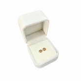 Aretes lenteja Oro 18k en estuche blanco