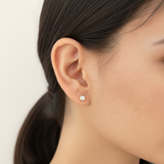 Aretes Maia & Oro 18k - modelo lifestyle