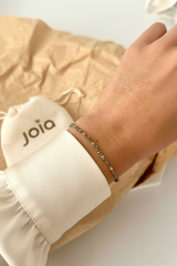 Outfit con Pulsera Pirita & Goldfilled